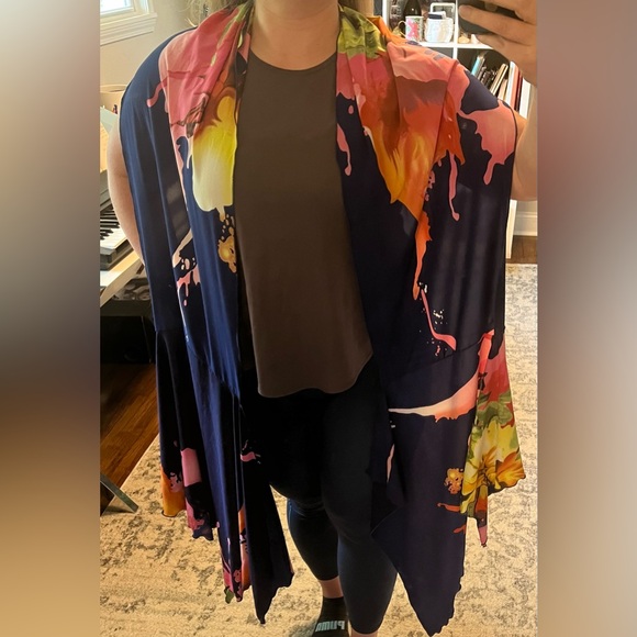 By Vinnik Italian Stretch Chiffon in Citro Print - Picture 5 of 6